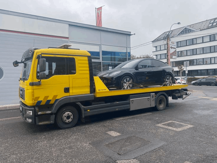 Certified towing team